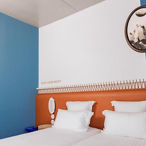 Familie Kamer met Twee Aparte Bedden